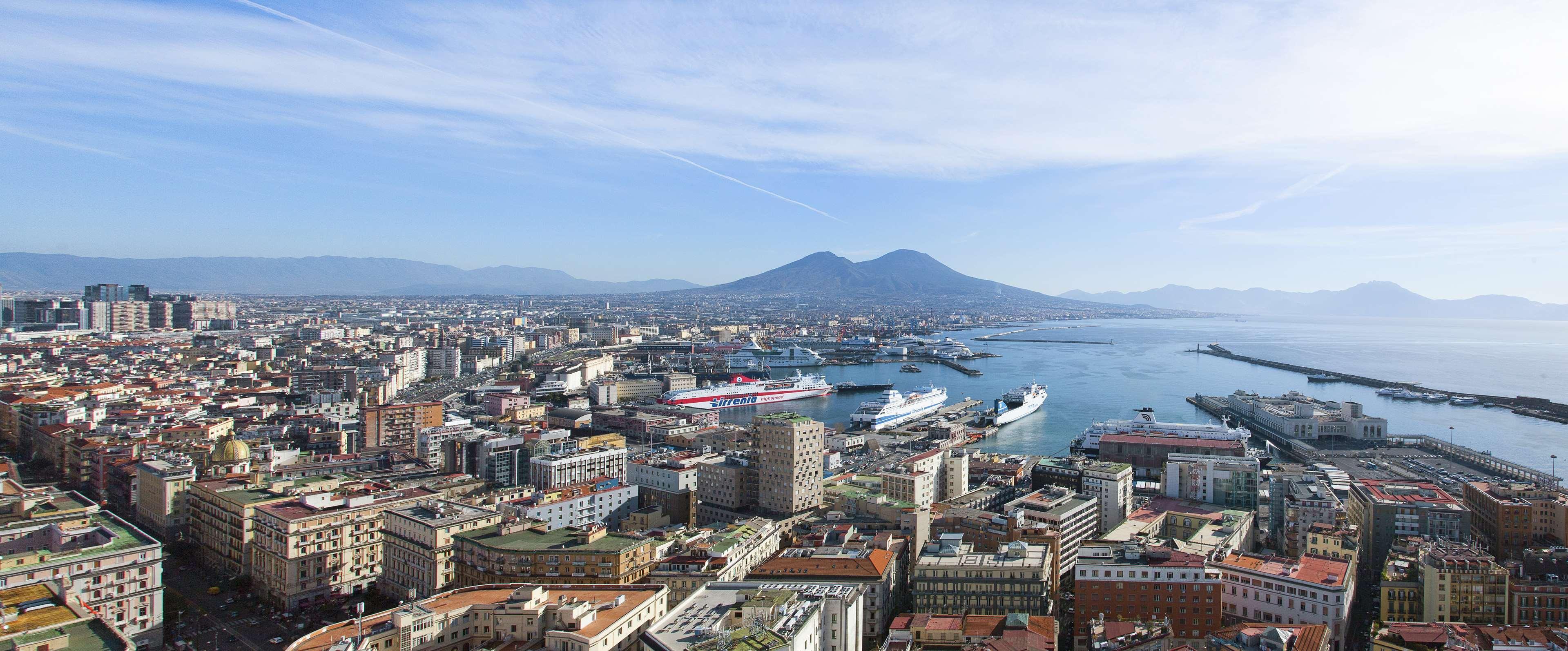 Nh Napoli Panorama Hotel Exterior foto